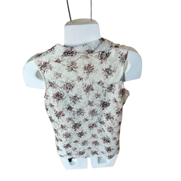 Tops - Charlotte Russe - Picture 2 of 3